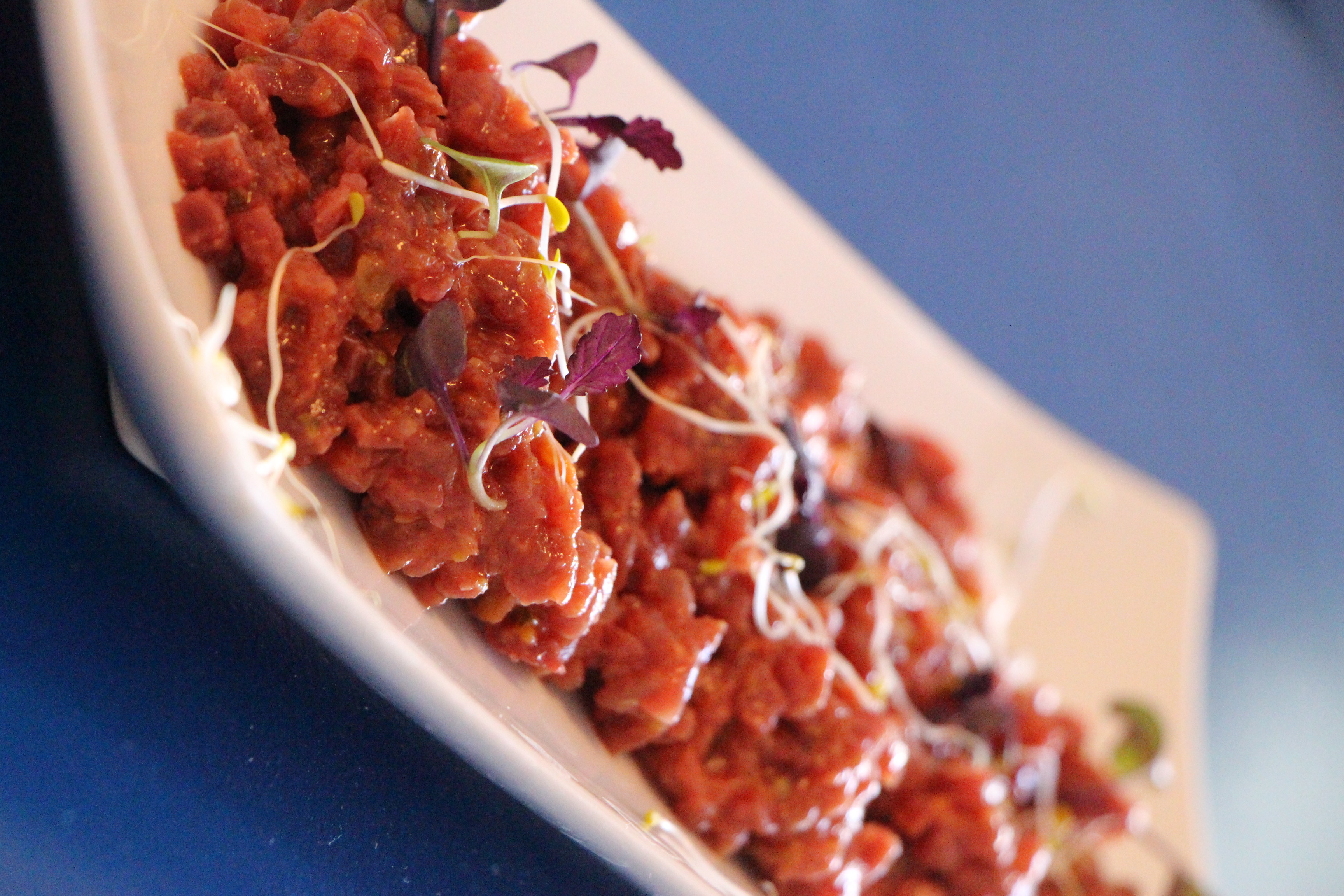 Mestral · steak tartar